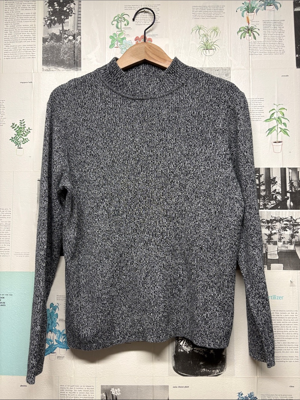 Karen Scott Heathered Charcoal Crewneck Sweater
